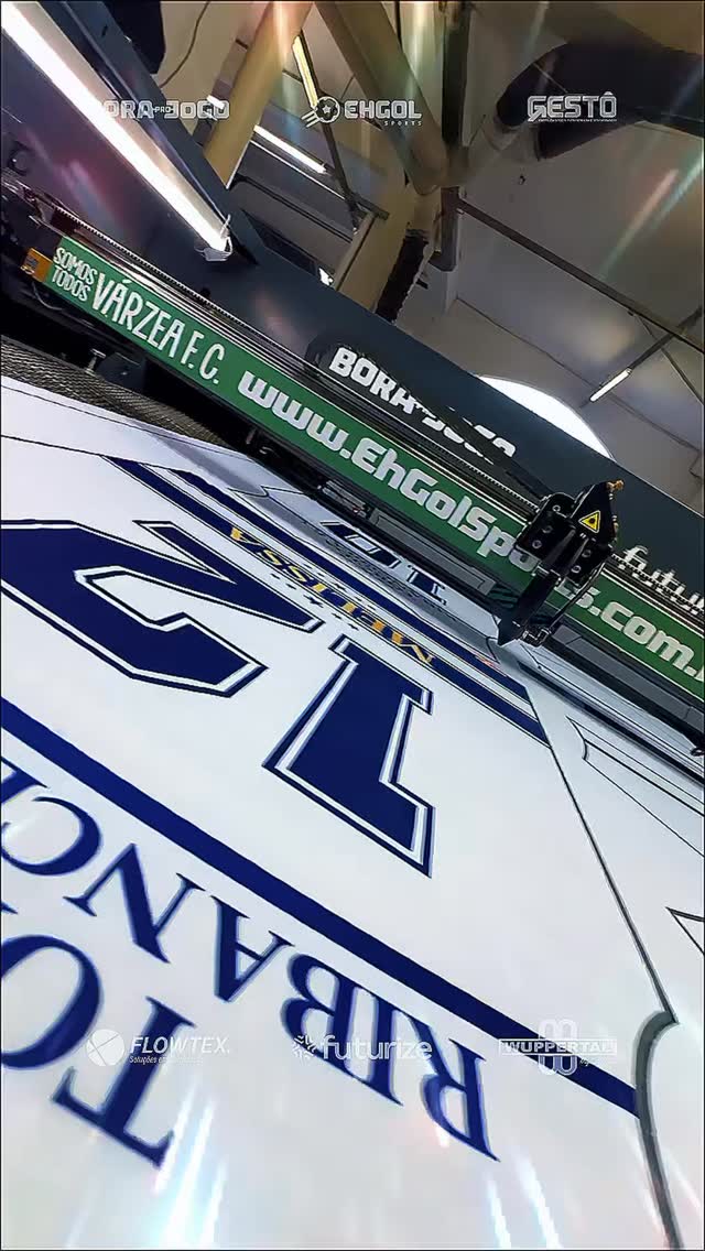 Uniformes esportivos personalizados de qualidade, com a maior rapidez do Brasil? Sim, existe!!! 😎 Somos a EhGol Sports — a melhor experiência de compra de uniformes esportivos personalizados do Brasil! 😉 Entre em contato pelo ZapGol: (38) 9 9934-9292 📲