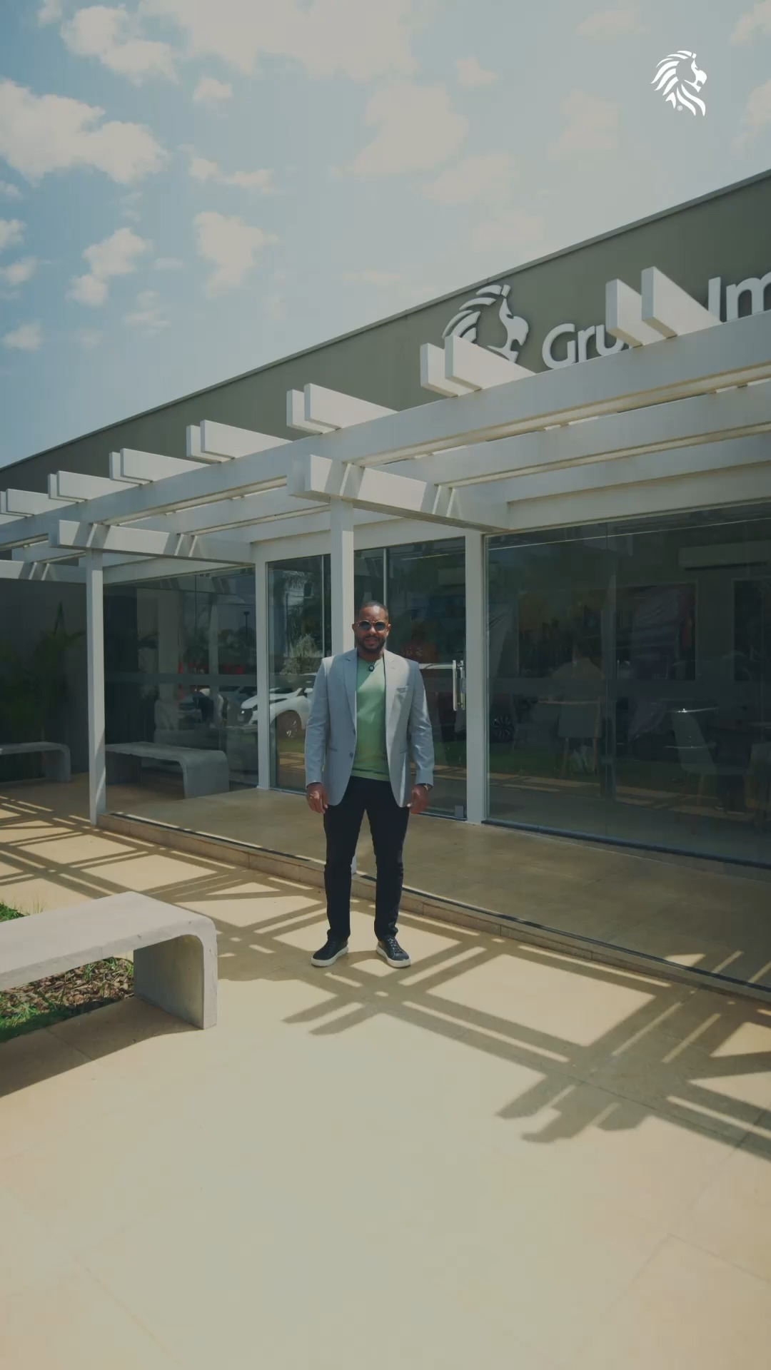 Investir bem começa pela escolha do lugar certo.Na região que mais cresce em Rio Preto, nasce o Prime Impper:sobrados individuais, arquitetura contemporânea e um projeto pensado para valorizar hoje — e ainda mais no futuro.✔️ Condomínio fechado✔️ 133 m² de conforto e privacidade✔️ Lazer completo✔️ Localização estratégica na Região dos DamhasImóvel na planta, condições especiais e prazo ampliado para pagamento.Um investimento inteligente, para quem pensa no futuro e escolhe viver bem desde agora.Fale com sua imobiliária de confiança ou entre em contato com o Grupo Impper e agende sua visita. Investir bem começa pela escolha do lugar certo.Na região que mais cresce em Rio Preto, nasce o Prime Impper:sobrados individuais, arquitetura contemporânea e um projeto pensado para valorizar hoje — e ainda mais no futuro.✔️ Condomínio fechado✔️ 133 m² de conforto e privacidade✔️ Lazer completo✔️ Localização estratégica na Região dos DamhasImóvel na planta, condições especiais e prazo ampliado para pagamento.Um investimento inteligente, para quem pensa no futuro e escolhe viver bem desde agora.Fale com sua imobiliária de confiança ou entre em contato com o Grupo Impper e agende sua visita.