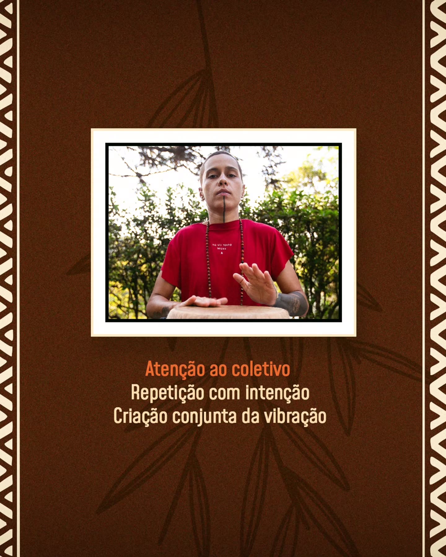 🥁 TAMBÔ CURADÔ – Roda de Tambor
Se você sente que precisa soltar o corpo, aliviar tensões e se reconectar… essa vivência é para você.
Durante 2 horas, você entra em um círculo de percussão guiado, onde o ritmo ativa, organiza e libera emoções através do som coletivo.
✔ Não precisa saber tocar
✔ Pode trazer seu instrumento
✔ Experiência prática e acessível
Condução: Airam Mares
Musicista com mais de 10 anos de experiência.
💰 Valor individual: R$ 133,00
👥 Valor para 2 pessoas: R$ 200,00
Vagas limitadas.
🔗 Garanta sua vaga pelo link na bio.
#tambocurado
#rodadetambor
#ritmoancestral
#vivenciacoletiva
#chacarakumbaya