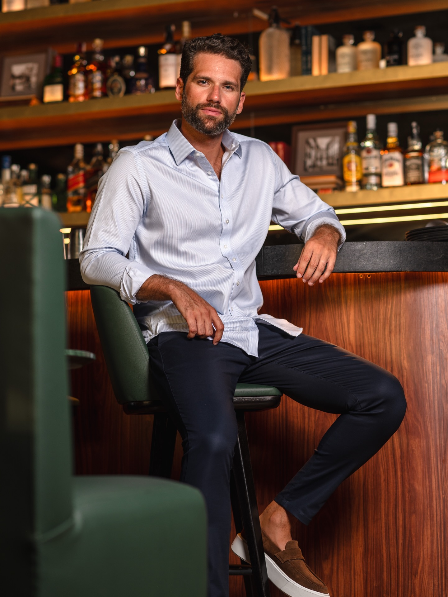 Dal lavoro all’aperitivo. O dia termina, o estilo…