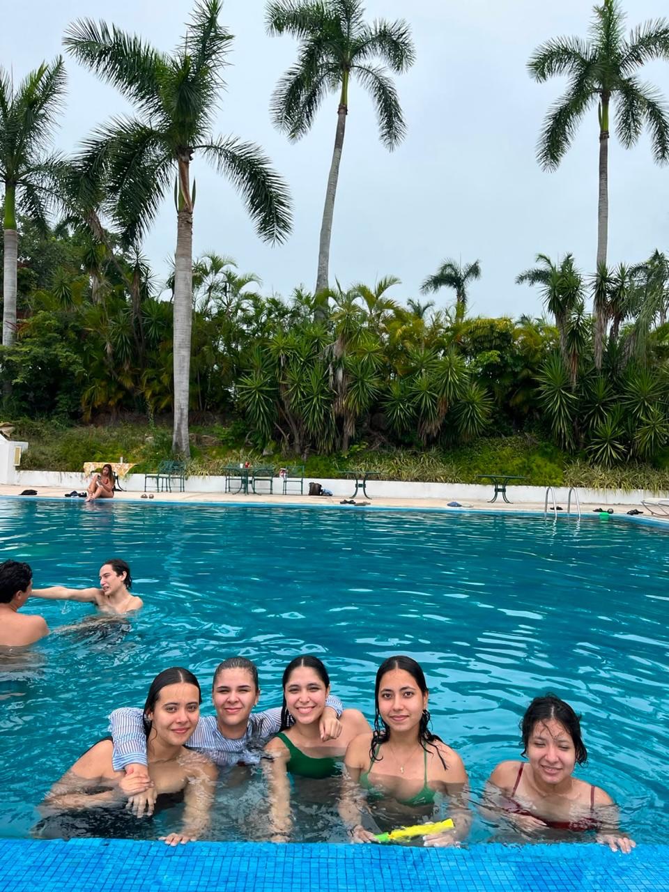 Bienvenida Prepa 2026🤩
Les deseamos un año lleno de éxitos, crecimiento y buenos momentos!
#Prepa #Bienvenida #SomosFélix