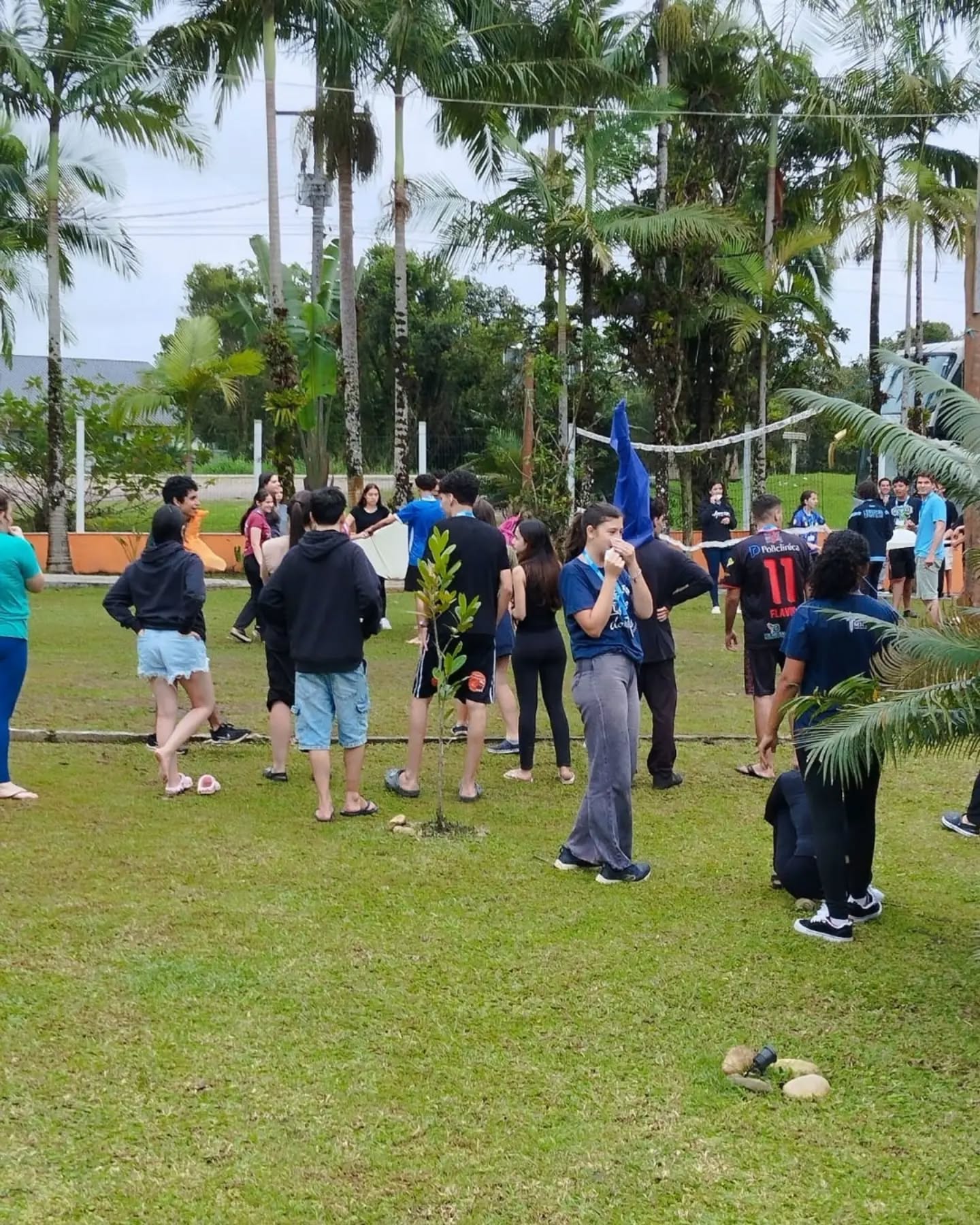 Nestes dias 12 e 13 de Setembro/2026, em Guaratuba/PR, acontece mais uma edição do ACAJOV, um momento especial de encontro, convivência, formação e espiritualidade para jovens.
Mais do que um acampamento, o ACAJOV é uma oportunidade para fortalecer a fé, construir novas amizades, refletir sobre a vida e descobrir a presença de Deus em cada caminho. São dias de muita alegria, partilha, música, oração, dinâmicas e experiências que ficam para a vida toda.
Em meio à beleza de Guaratuba, jovens se reúnem para viver uma experiência de fraternidade e renovação, colocando Cristo no centro de suas vidas e reconhecendo a importância da família, da amizade e da comunidade na caminhada de fé.
@mfcjovemmaringa
@mfc_guaratubapr
@mfcmaringa
@macmaringamfc
@mfcpr
@mfcbrasil
Acesse o nosso site: https://mfcmaringa.org.br
Siga e curta as nossas redes sociais!
Instagram: instagram.com/mfcmaringa
Facebook: facebook.com/movimentofamiliarcristaomga
Youtube: youtube.com/@mfcmaringa
#acajov #mfcjovem #mfc #mfcmaringa #mfcbrasil